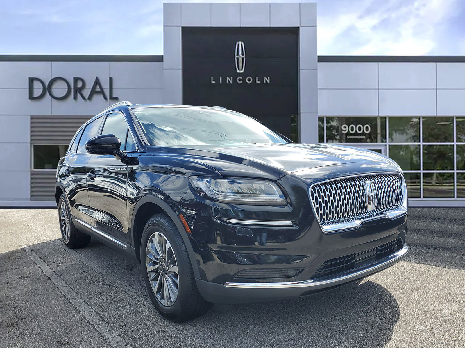 Certified 2022 Lincoln Nautilus FWD w/ Premium Package