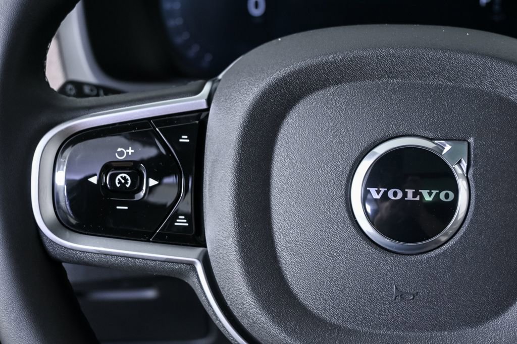 New 2026 Volvo XC90 T8 Ultra w/ Protection Package Premier image 10