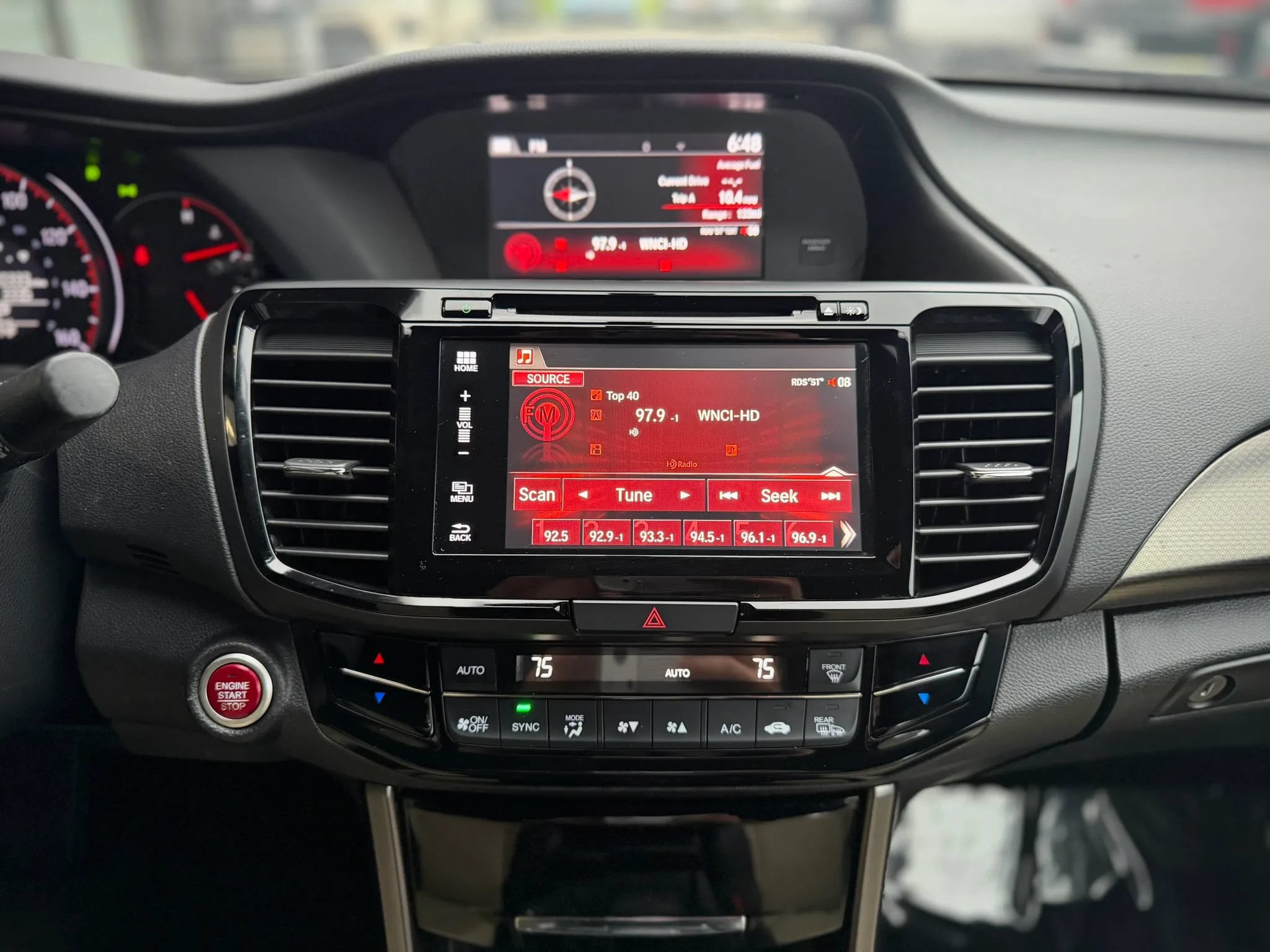 Used 2017 Honda Accord EX-L image 12