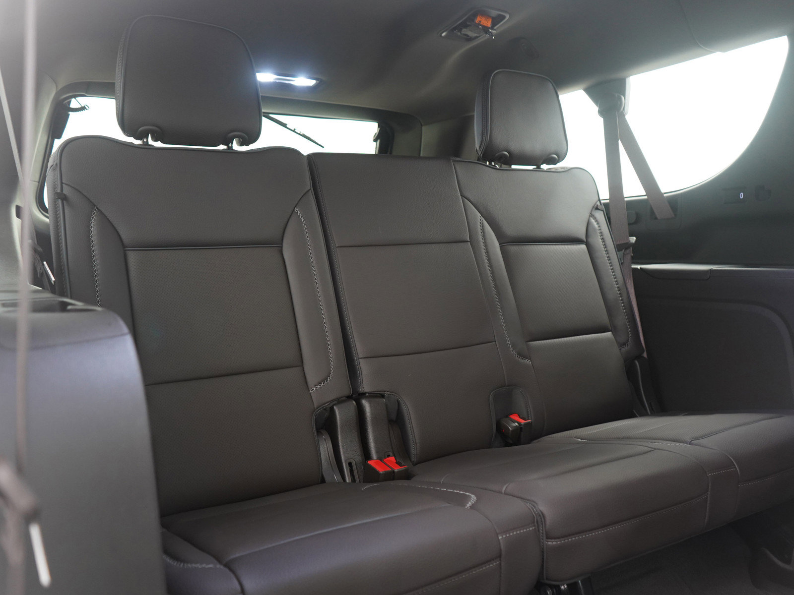 Used 2021 GMC Yukon XL Denali image 13