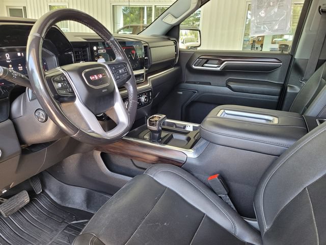 Used 2022 GMC Sierra 1500 SLT w/ SLT Convenience Package AWD/4WD image 10