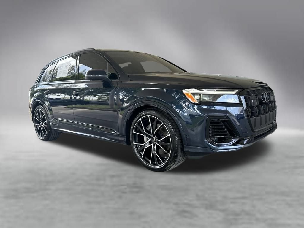 Used 2025 Audi Q7 3.0T Premium Plus w/ Premium Plus Package AWD/4WD image 2