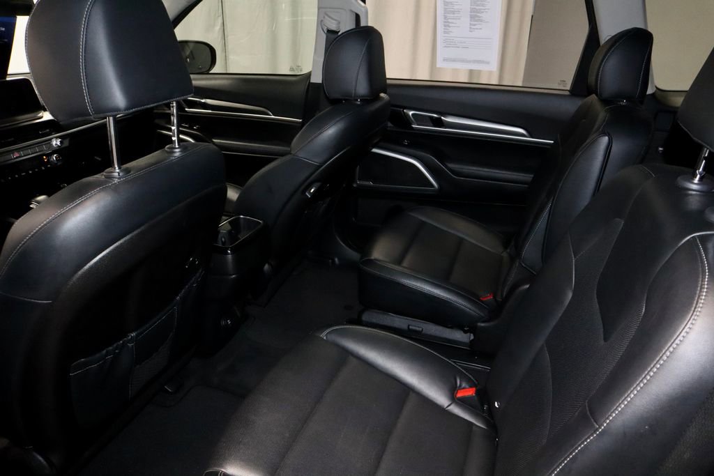 Used 2022 Kia Telluride S AWD/4WD image 21