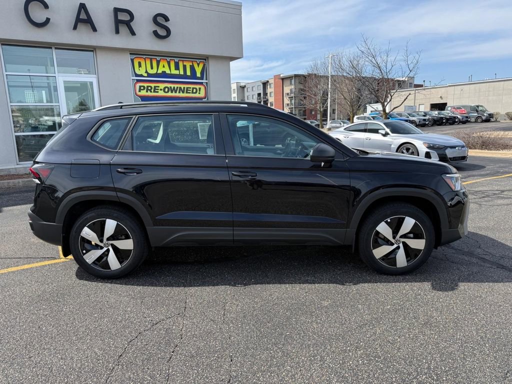 Certified 2025 Volkswagen Taos S image 2