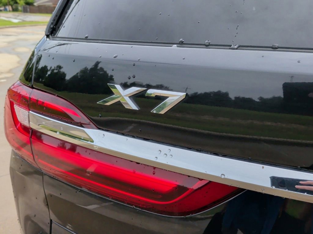 Used 2020 BMW X7 xDrive40i w/ Parking Assistance Package AWD/4WD image 47