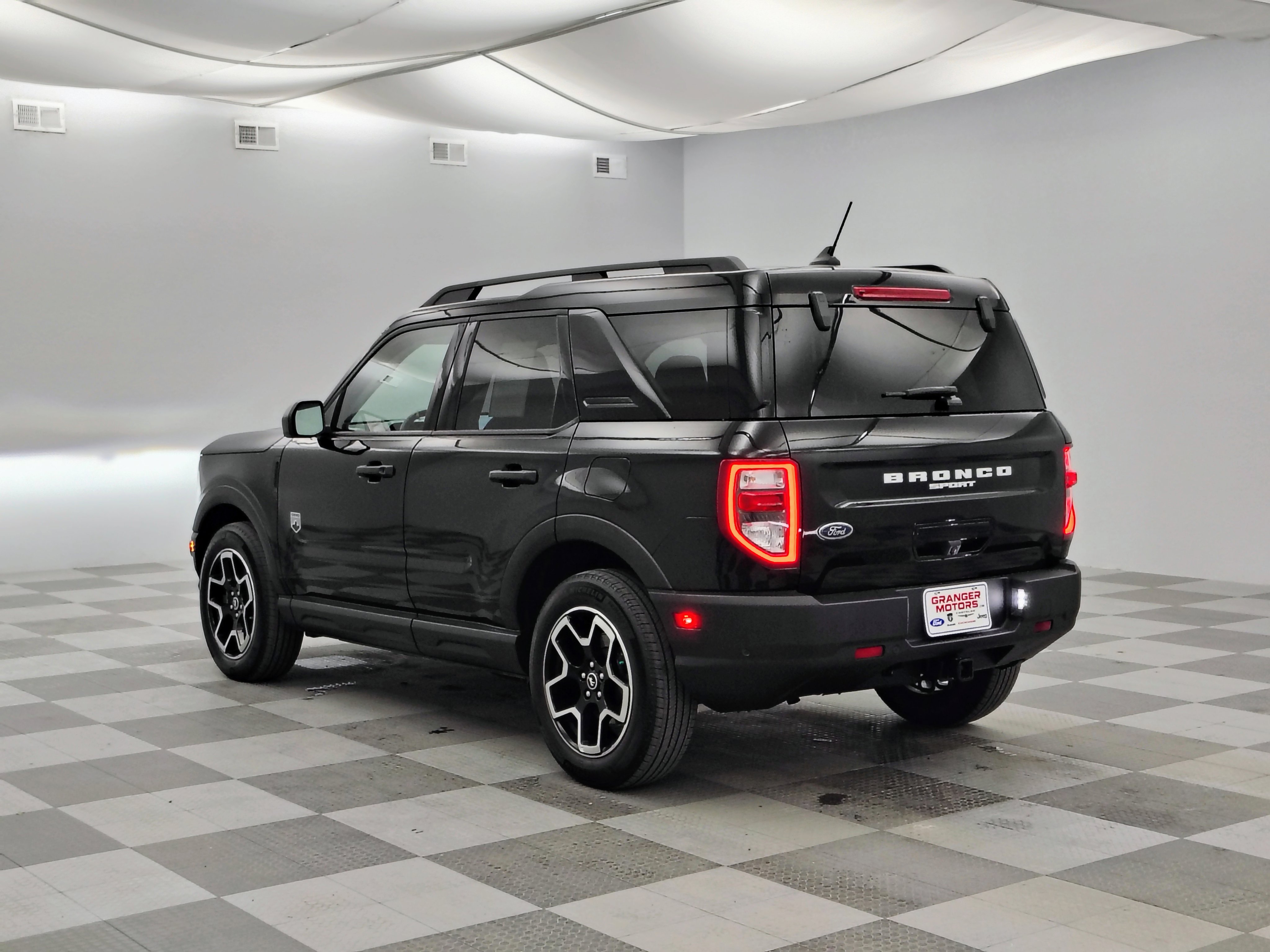 Used 2022 Ford Bronco Sport Big Bend w/ Convenience Package AWD/4WD image 9