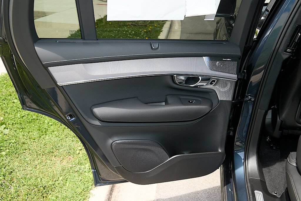 New 2026 Volvo XC90 T8 Ultra w/ Lounge Package AWD/4WD image 18