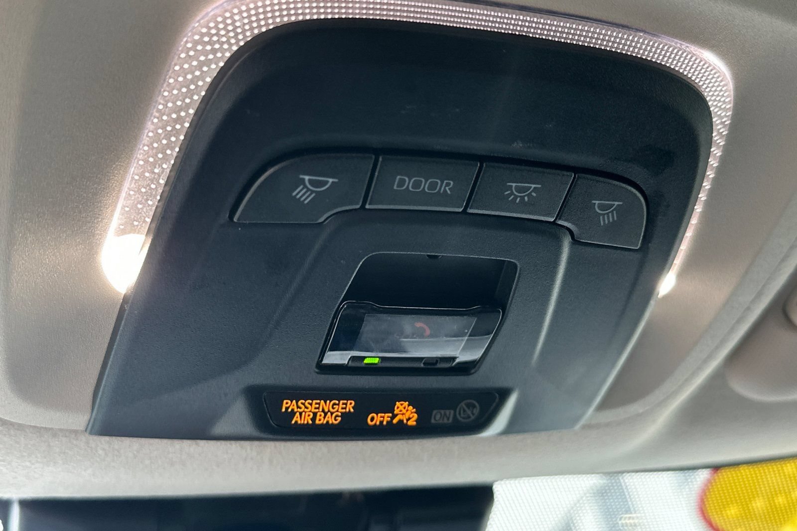 Used 2023 Toyota Corolla LE FWD image 34