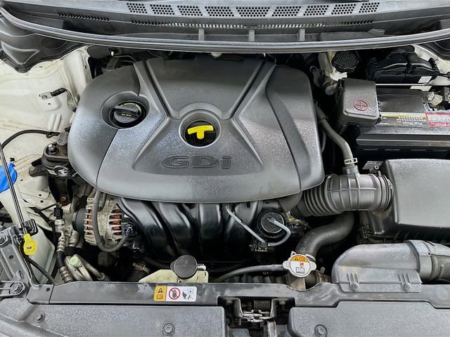 Used 2016 Kia Forte LX image 21