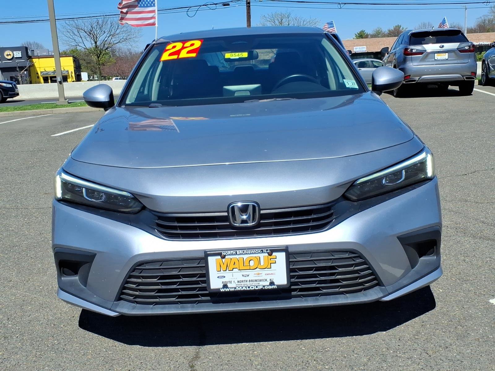 Used 2022 Honda Civic EX image 2