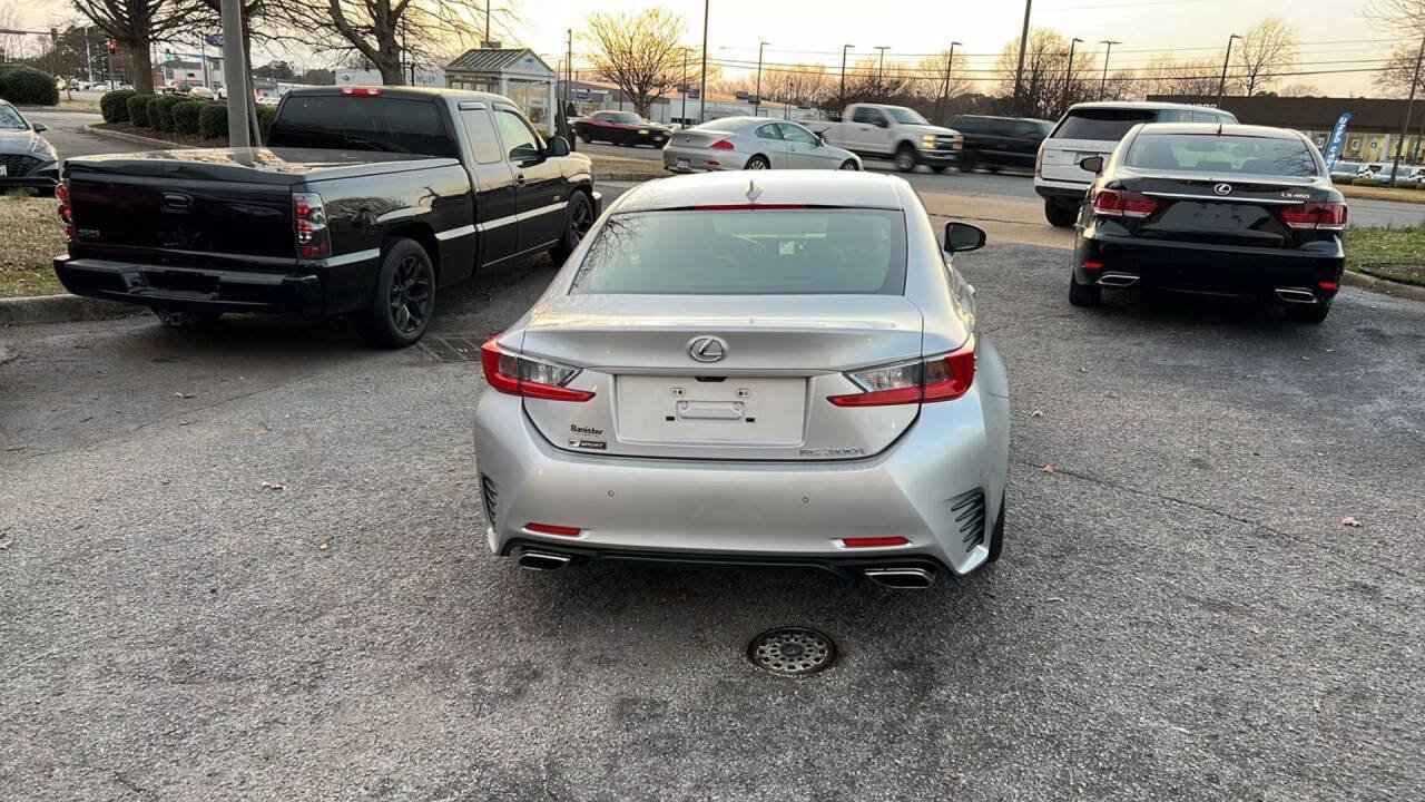 Used 2016 Lexus RC 200t RWD image 6
