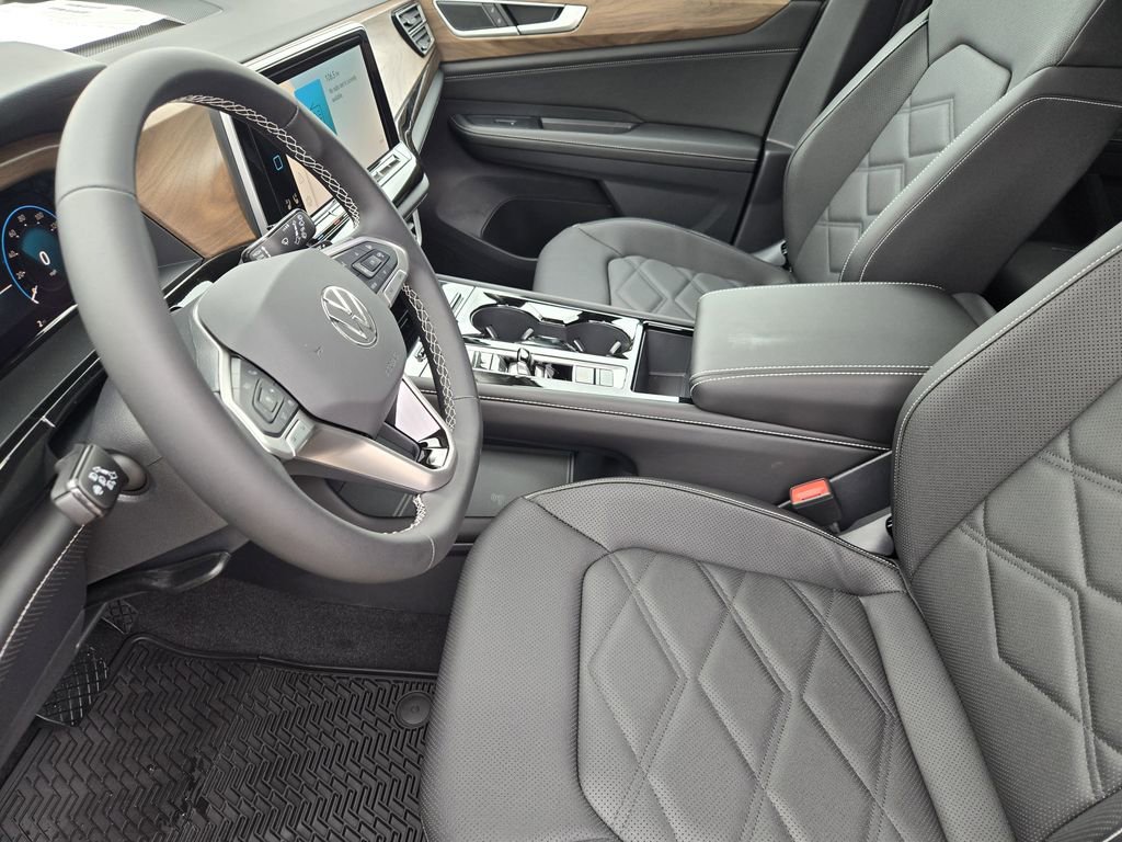New 2026 Volkswagen Atlas SE image 11