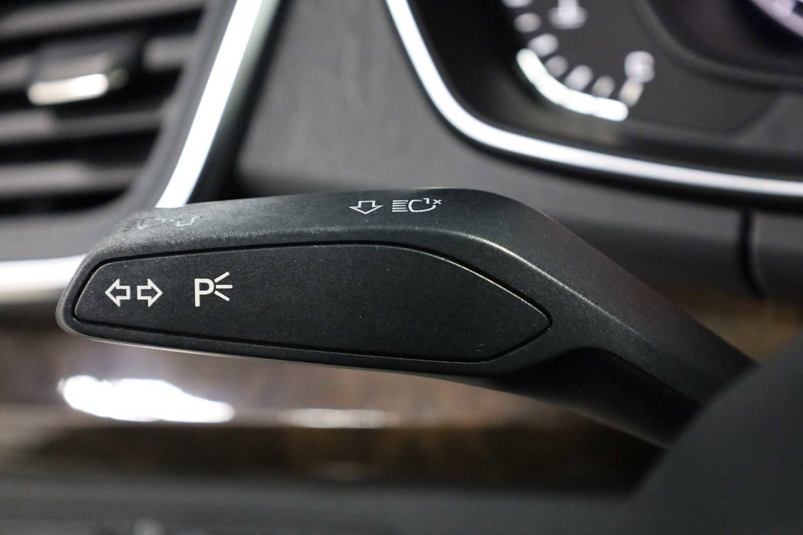 Used 2019 Audi Q5 2.0T Premium Plus w/ Premium Plus Package image 29