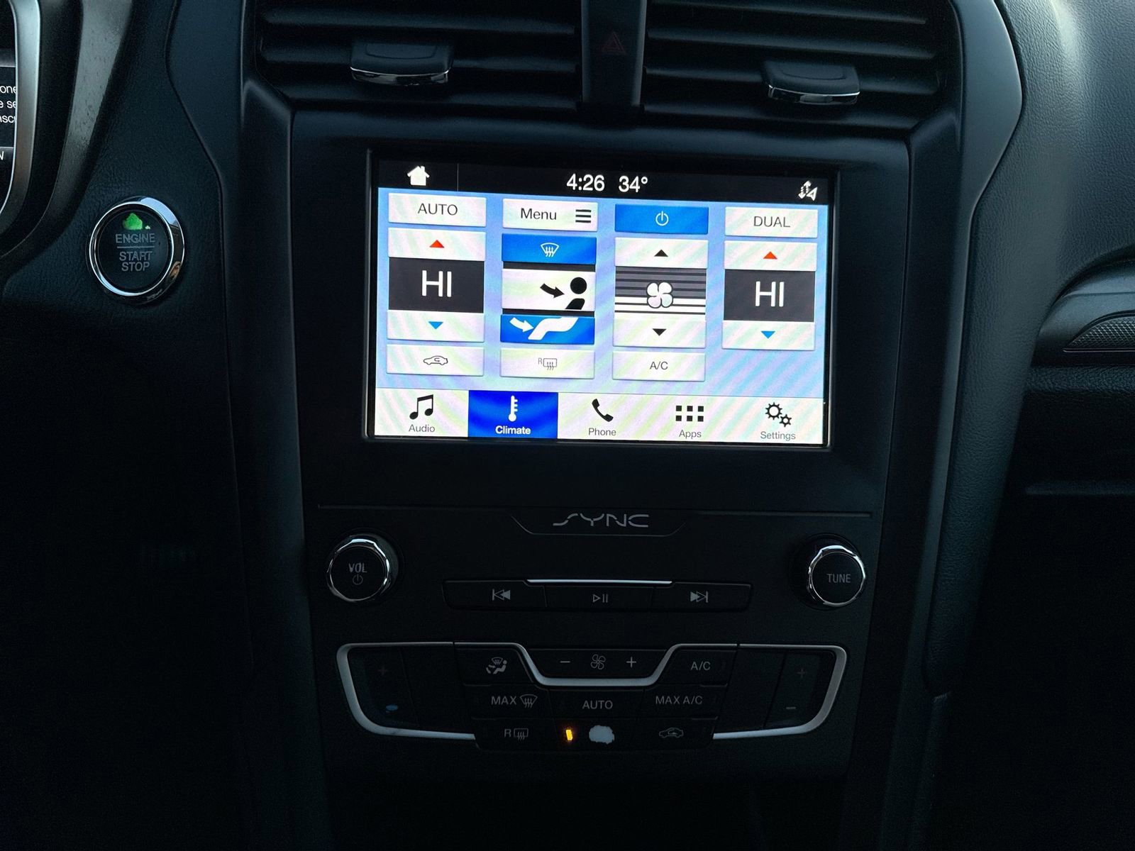 Used 2019 Ford Fusion SE w/ Equipment Group 151A image 19