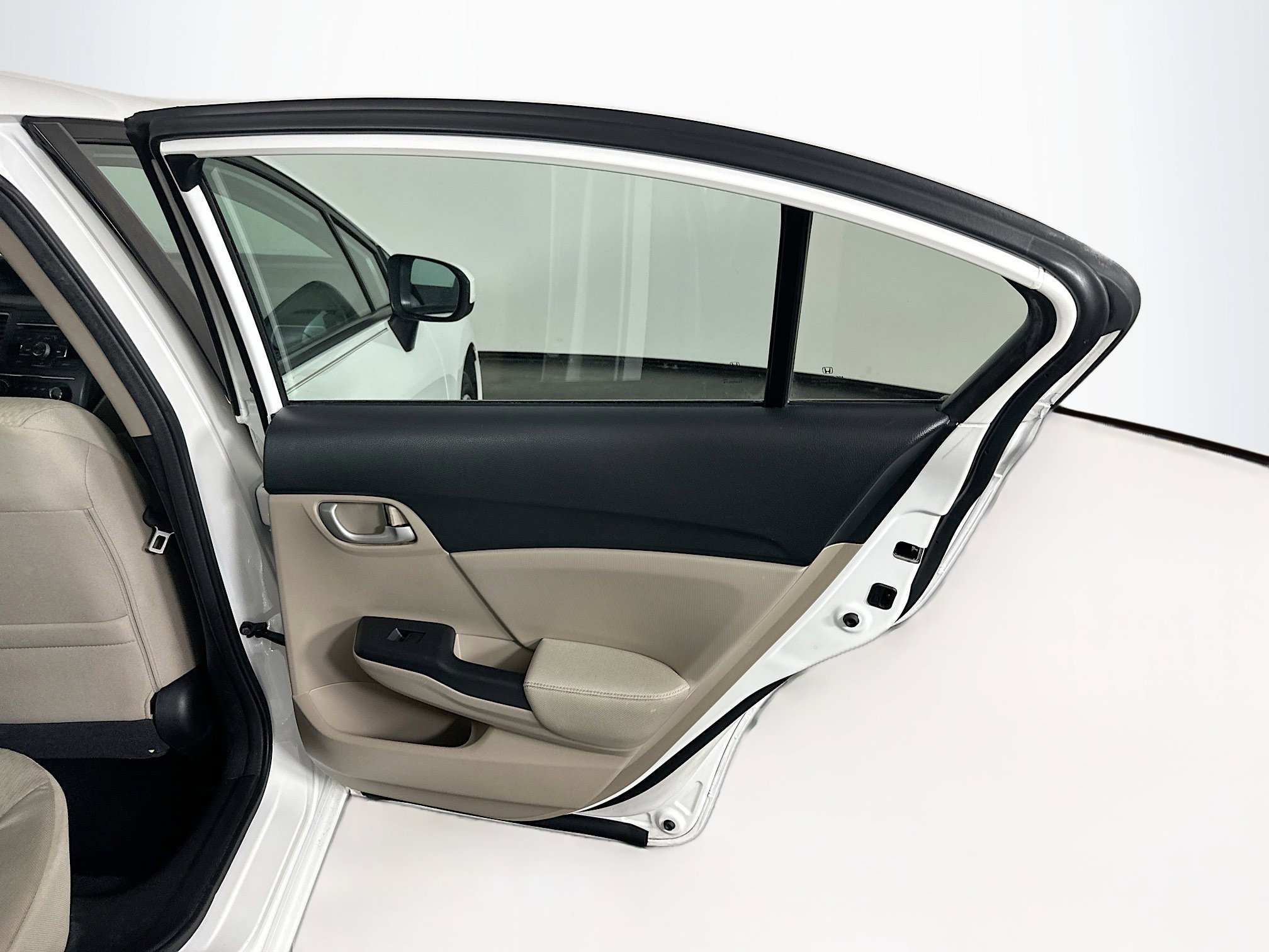 Used 2014 Honda Civic LX image 27