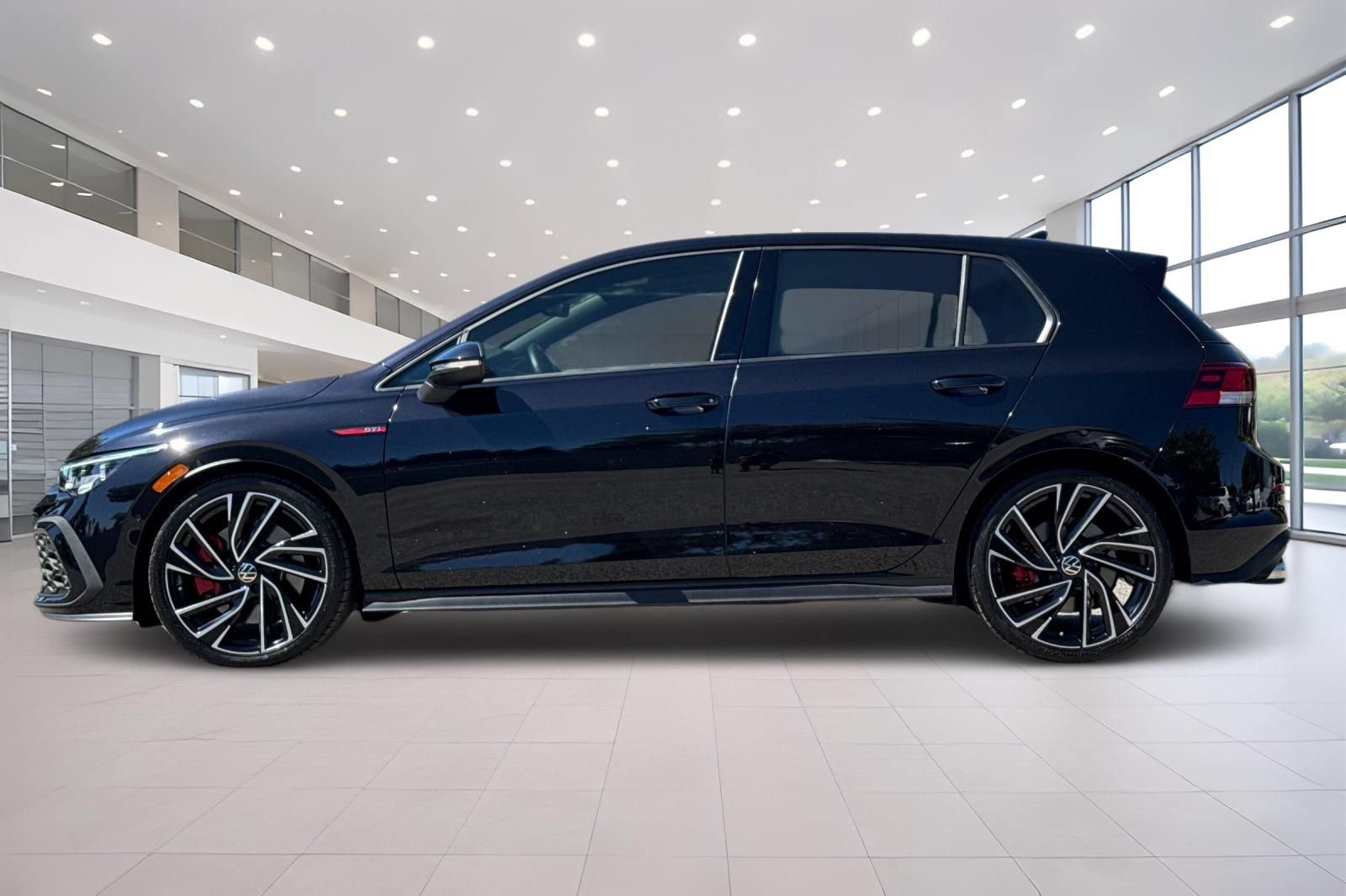 Used 2022 Volkswagen GTI Autobahn FWD image 7