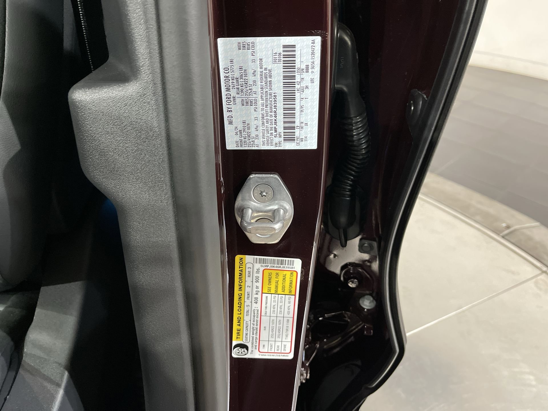 New 2024 Lincoln Nautilus Reserve w/ Equipment Group 202A image 14