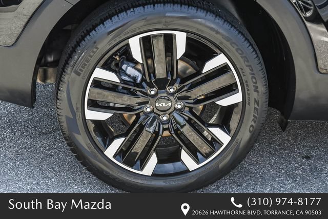 Used 2023 Kia Telluride SX FWD image 10