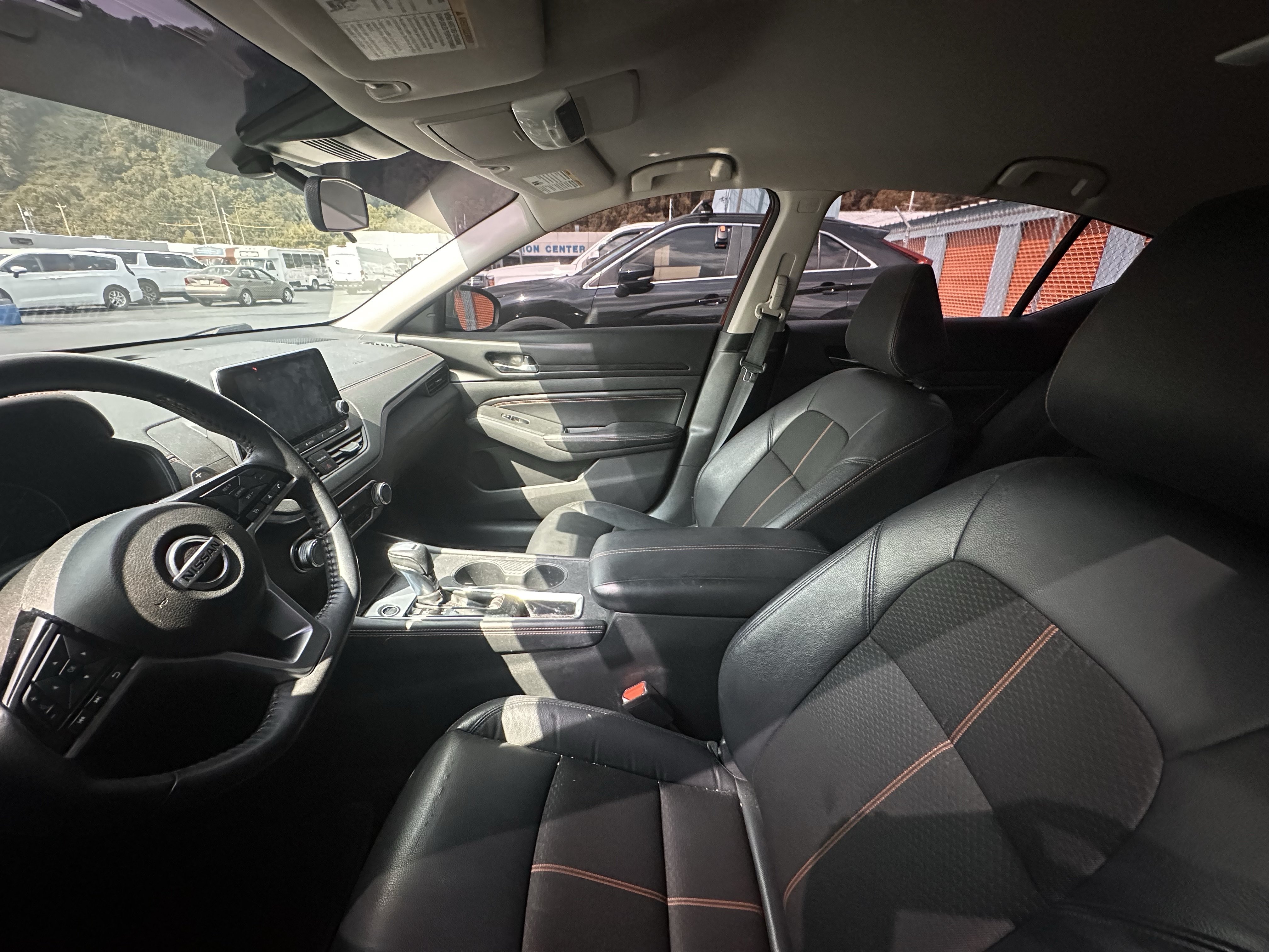 Used 2021 Nissan Altima 2.5 SR FWD image 8