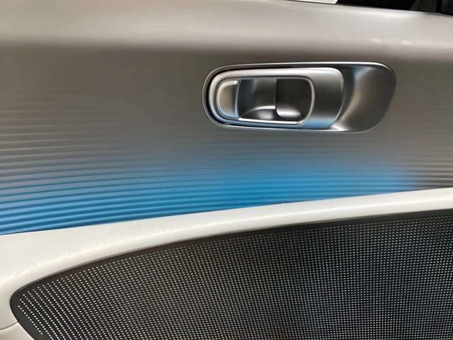 Used 2025 Hyundai Ioniq 6 SEL RWD image 31