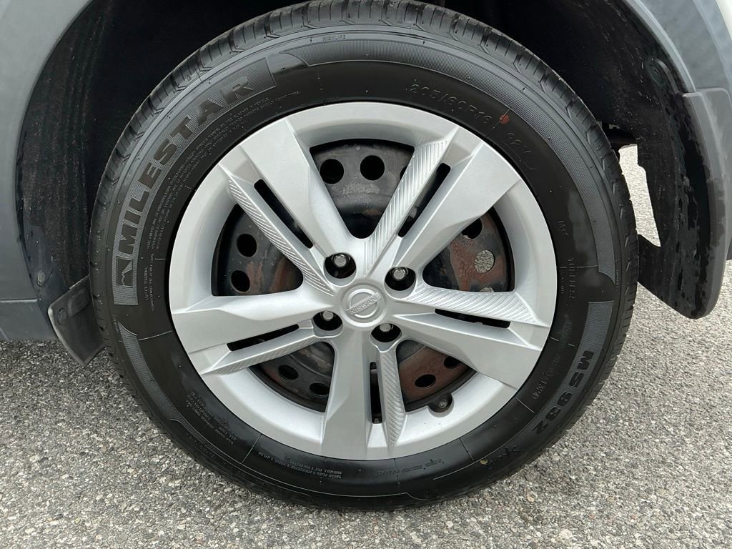 Used 2019 Nissan Kicks S w/ Exterior Package image 20