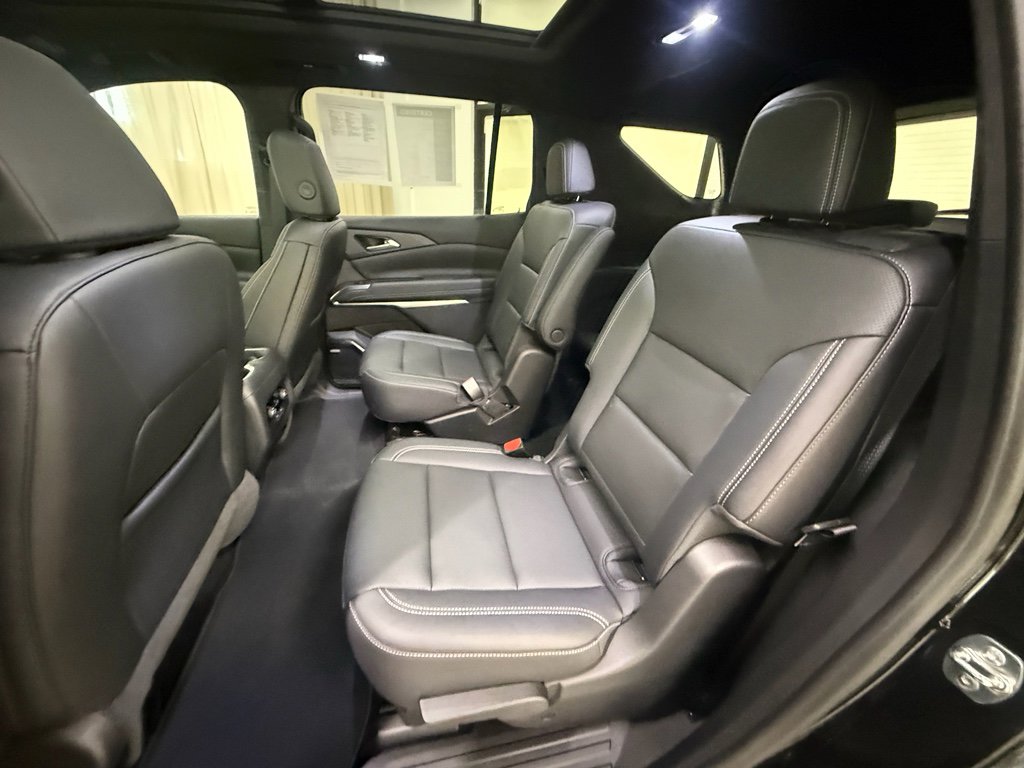 Certified 2024 Chevrolet Traverse LT w/ Enhanced Driving Package image 19