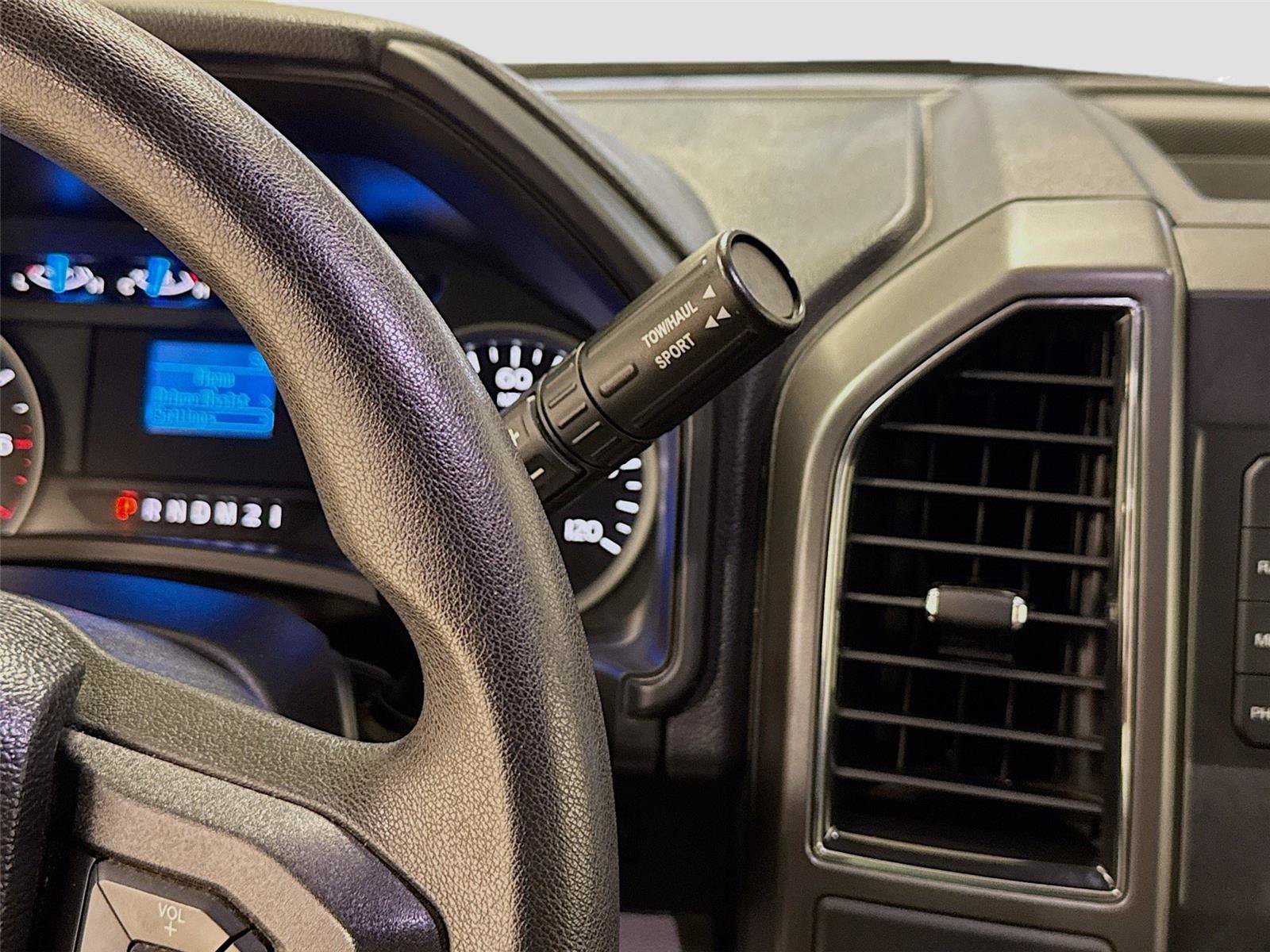 Used 2017 Ford F150 XLT RWD image 15