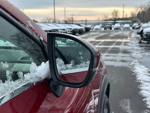 Used 2022 Nissan Pathfinder Platinum w/ Cargo Package image 12