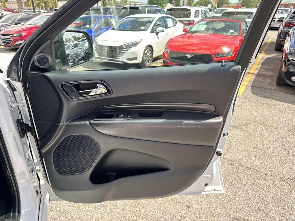 Used 2023 Dodge Durango GT image 14