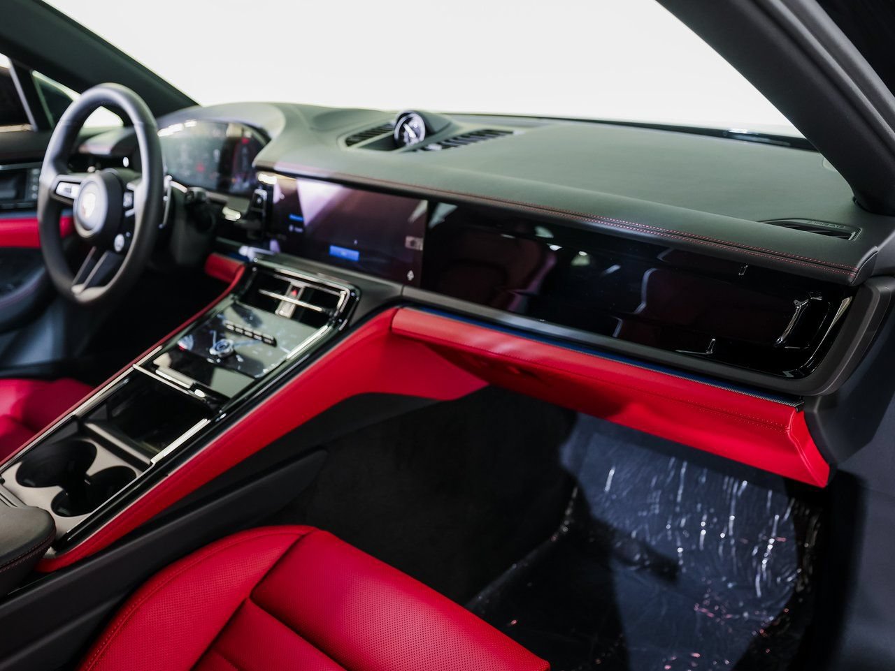 New 2026 Porsche Panamera RWD image 28