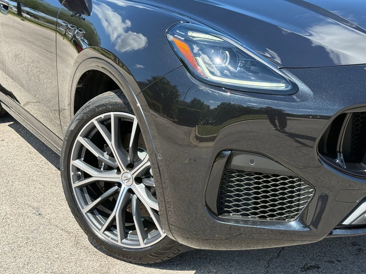 New 2026 Maserati Grecale Modena image 3