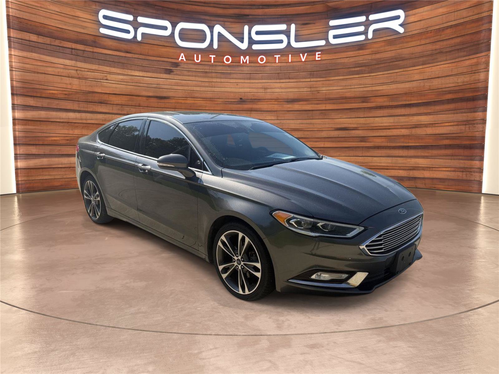 Used 2017 Ford Fusion Titanium AWD/4WD image 9