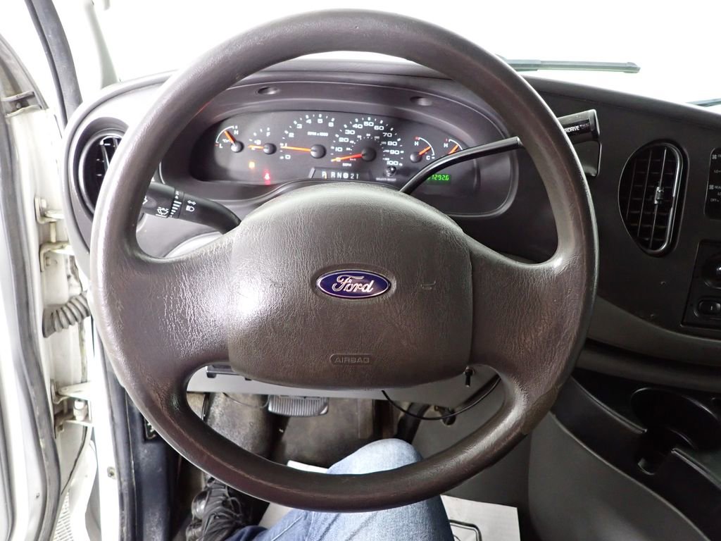 Used 2006 Ford E-350 and Econoline 350 Extended Super Duty RWD image 21