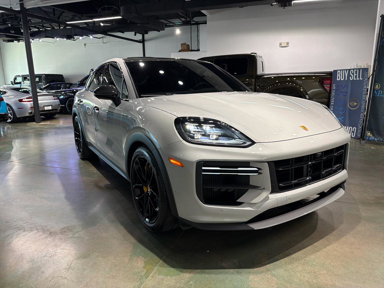 Used 2024 Porsche Cayenne Turbo GT AWD/4WD image 12