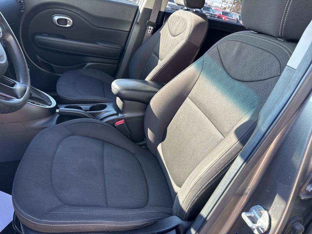 Used 2016 Kia Soul image 8