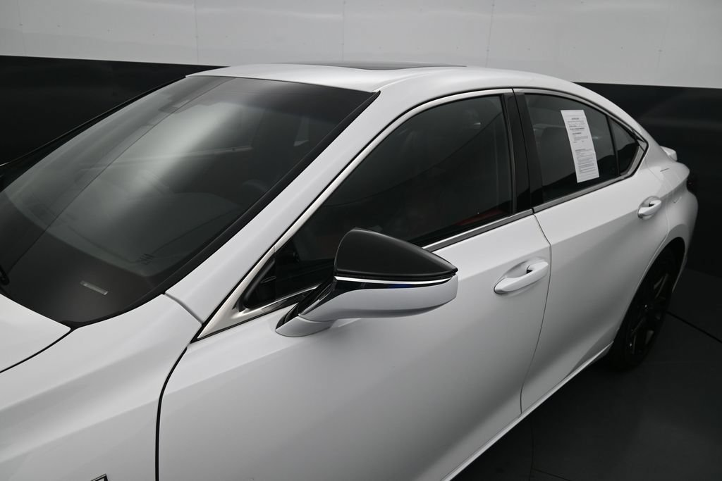 Used 2024 Lexus ES 350 F Sport w/ Accessory Package (Z2) FWD image 13