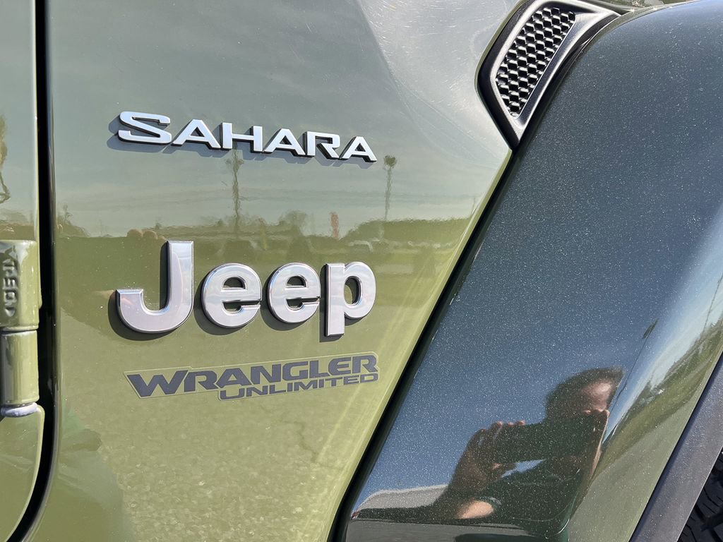 Used 2021 Jeep Wrangler Unlimited Sahara w/ Uconnect 4C Nav & Sound Group image 10