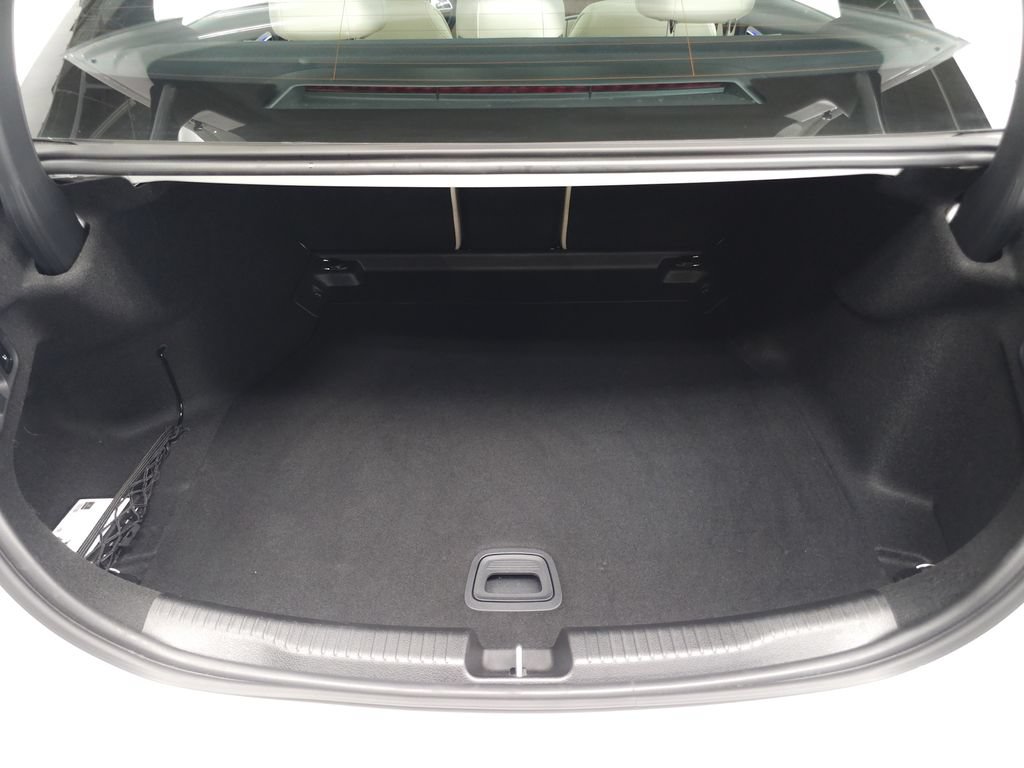 Certified 2026 Mercedes-Benz C 300 4MATIC Sedan image 27