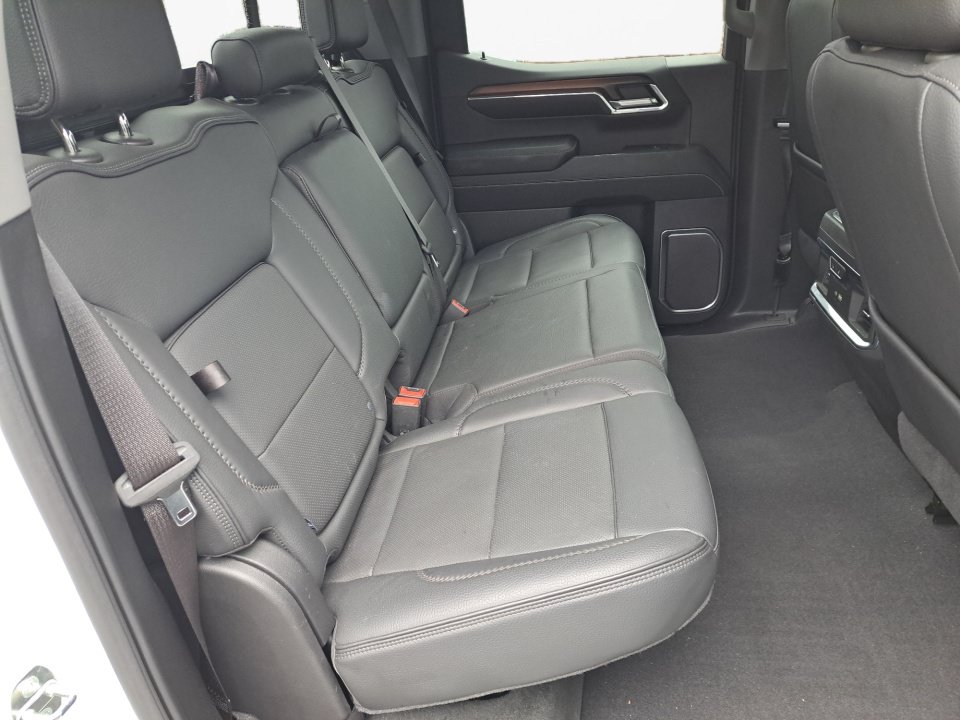 Used 2024 GMC Sierra 1500 Denali w/ Denali Reserve Package AWD/4WD image 13