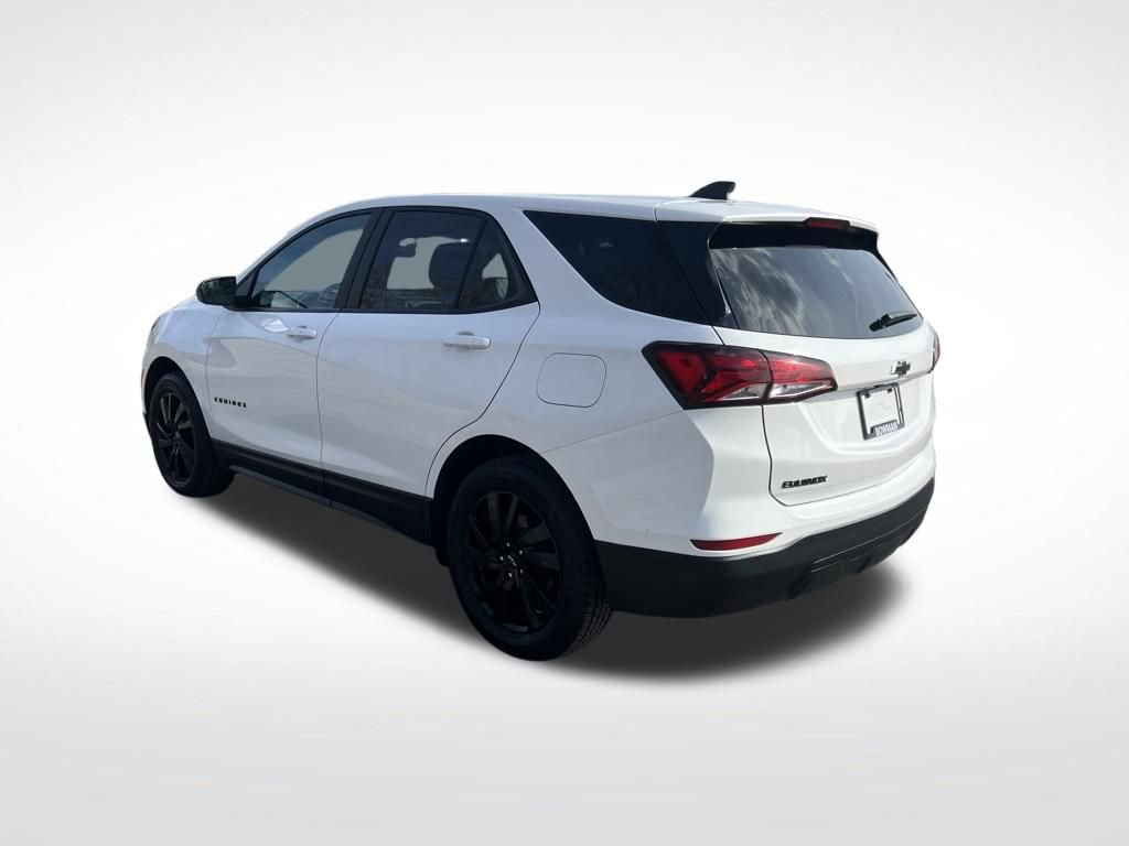Used 2023 Chevrolet Equinox LS w/ LS Convenience Package image 10
