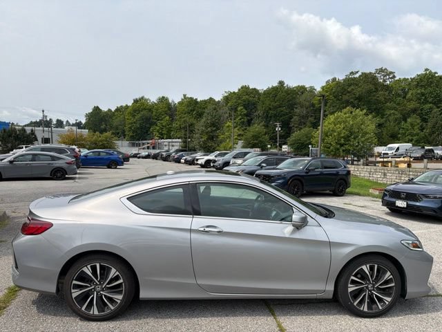 Used 2017 Honda Accord EX image 11
