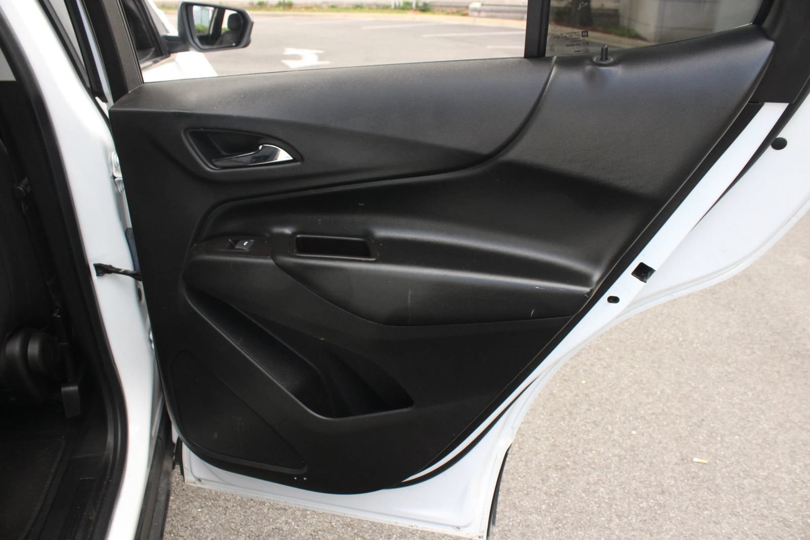 Used 2022 Chevrolet Equinox LT FWD image 24