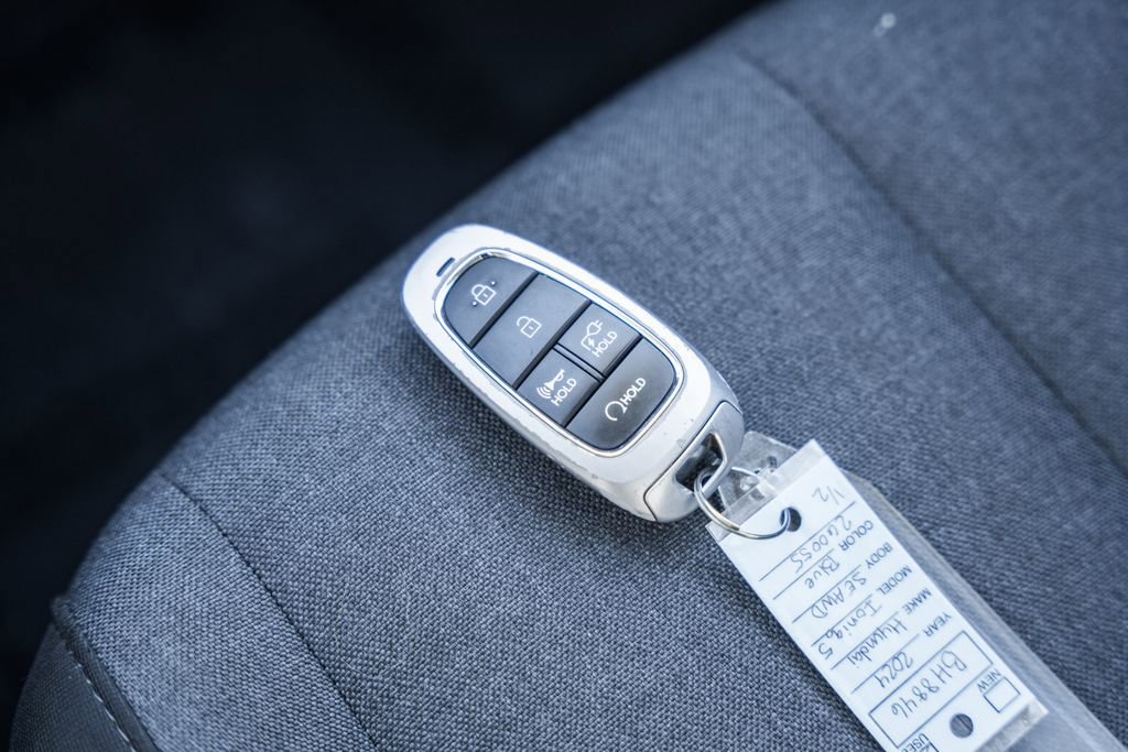 Certified 2024 Hyundai Ioniq 5 SE image 32