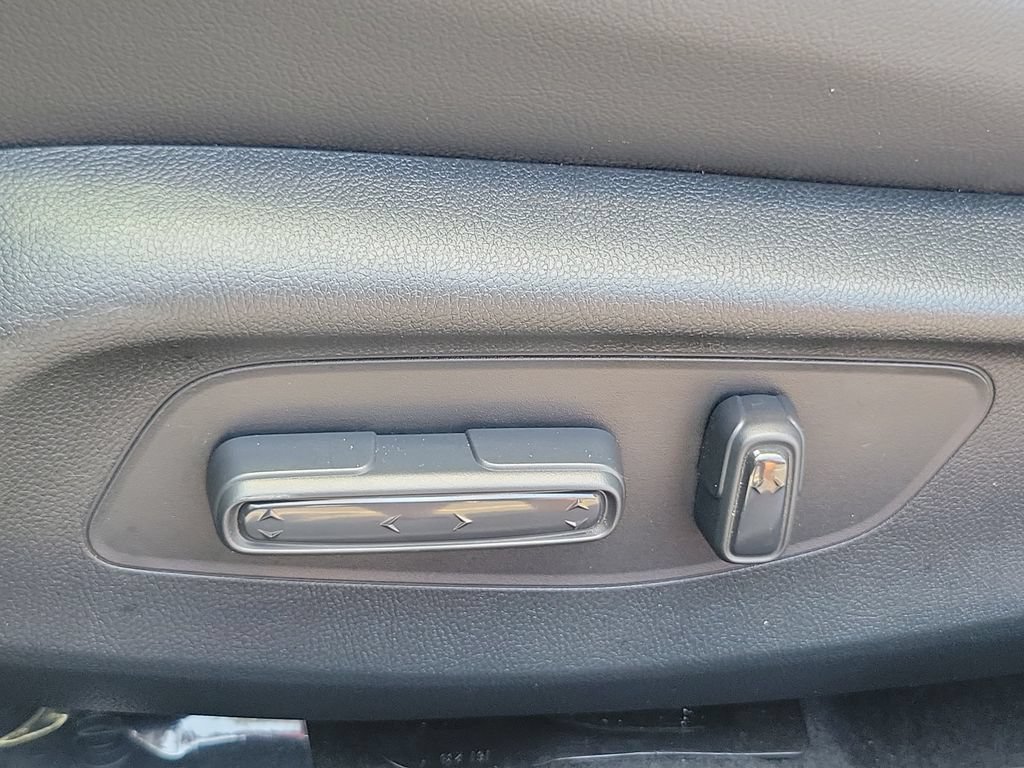 Certified 2023 Honda Civic Touring image 23