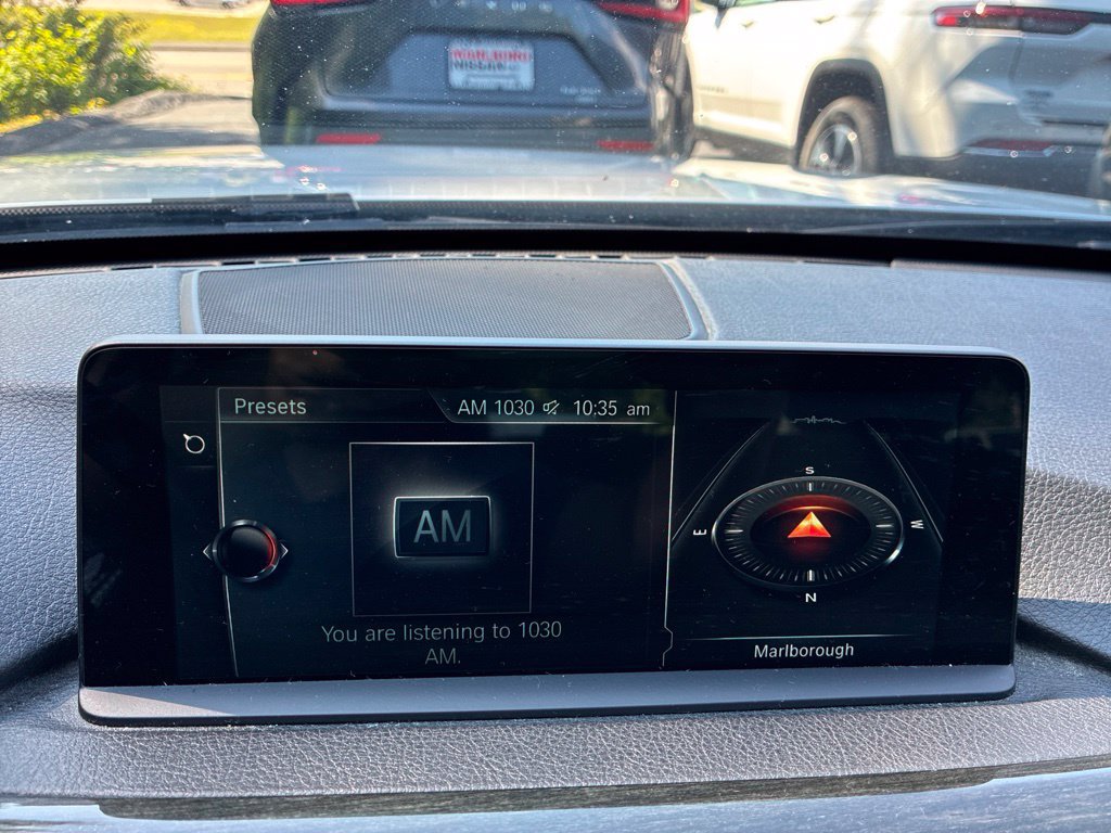 Used 2017 BMW 320i xDrive Sedan AWD/4WD image 30