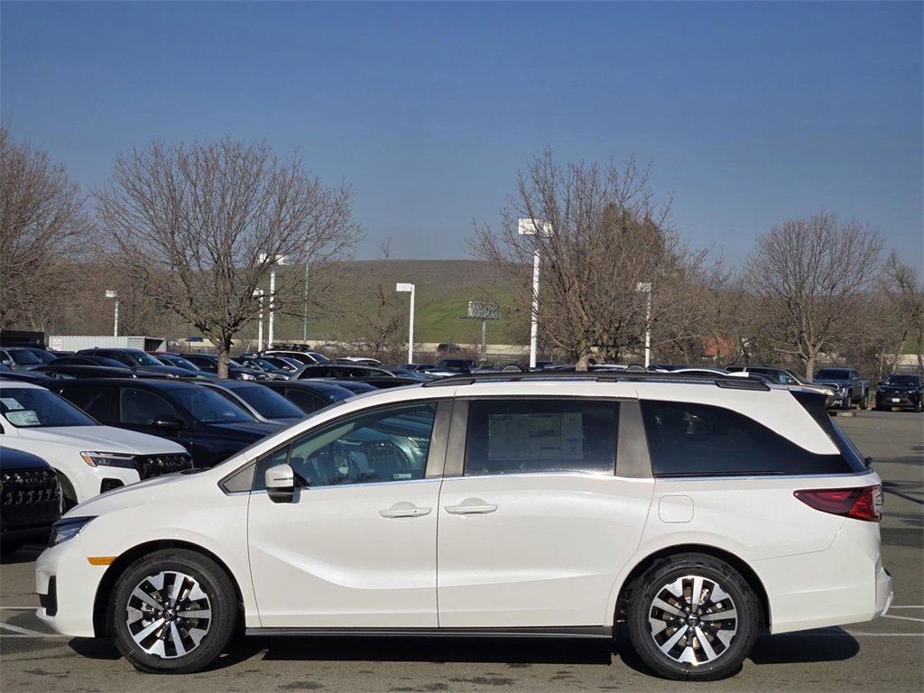 New 2026 Honda Odyssey EX-L image 7