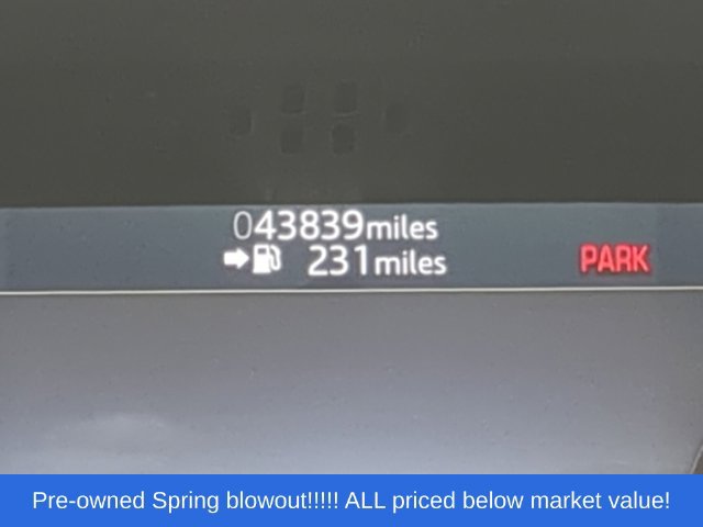 Used 2020 Land Rover Defender 110 SE AWD/4WD image 30