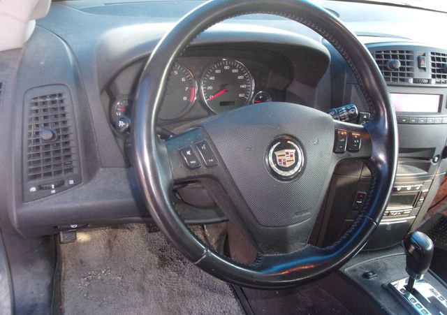 Used 2006 Cadillac SRX w/ Seating Package AWD/4WD image 10