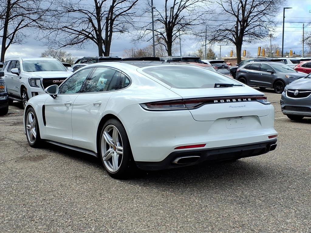 Used 2023 Porsche Panamera 4 image 3