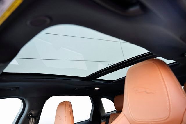 New 2026 Jaguar F-PACE R-Dynamic S AWD/4WD image 14